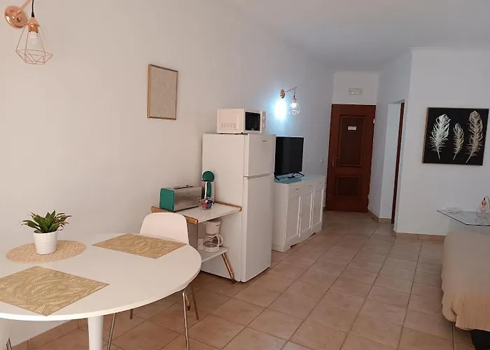 Costamar * לאגוּ‏ש